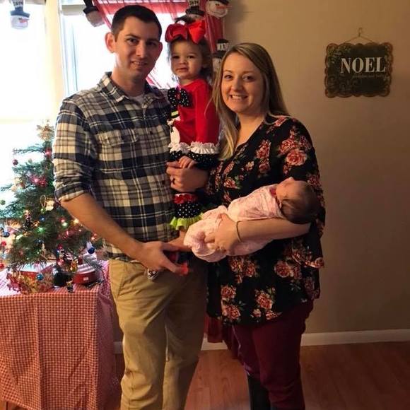 Meet your Posher, Tiffany - Picture 1 of 1